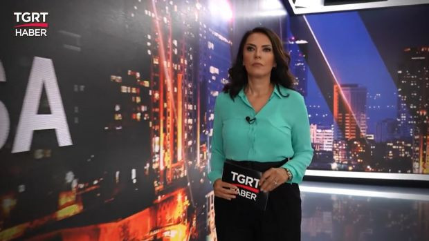 Yeşim Salkım kızı Gizem İmre ile ilgili gelen yorum üzerine çileden çıktı! "Terbiyesiz, hadsiz..." Gizem İmre kimdir? - Resim : 1