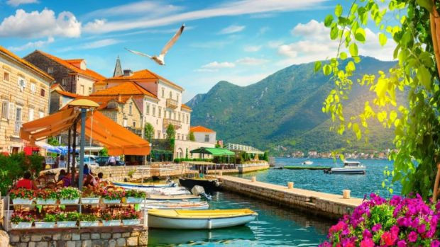 İstanbul'a bir otobüs mesafesindeler! İşte vizesiz seyahat edebileceğiniz 5 ülke - Resim : 3