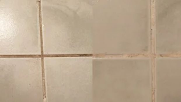 Limon + sirke + karbonat sarı lekelerin canına okuyor. Fayans arası temizliği için bir kaşık yeterli - Resim : 2