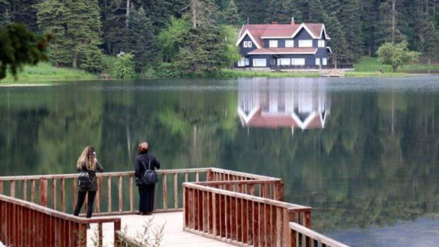 Güzel bir sonbahar tatili için en uygun fiyatlı 3 yer üstelik hem İstanbul hem de Ankara'ya 2 saat uzaklıkta - Resim : 1