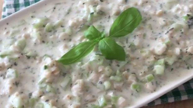 Bugüne kadar çöpe atarak israf ettik: Aslında kütür kütür olmasının sırrı buymuş. Taptaze oluyor - Resim : 2