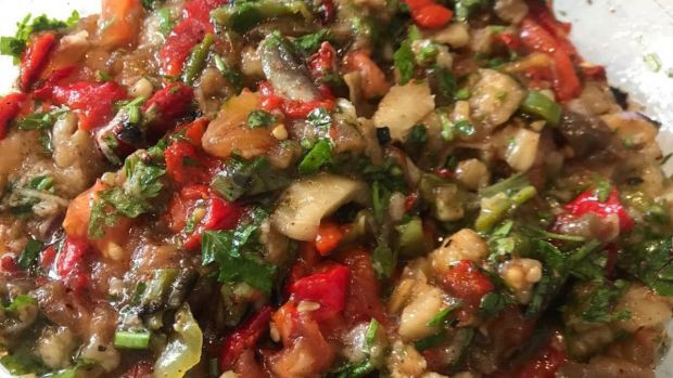 Çoğu kişi doğrusunu bilmiyor. Buzlukta köz patlıcan nasıl saklanır? 6 ay boyunca tüm tazeliğini koruyor - Resim : 2