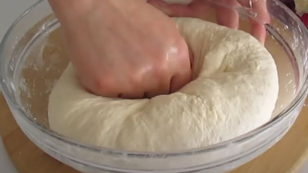 Pişi hazırlarken bilmeniz gereken 5 püf nokta: Asla yağ çekmiyor ve lokum gibi oluyor - Resim : 1