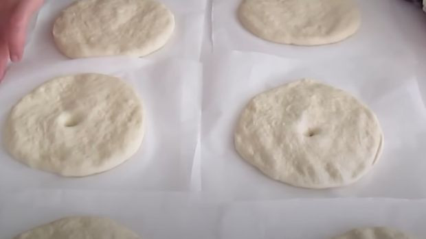 Pişi hazırlarken bilmeniz gereken 5 püf nokta: Asla yağ çekmiyor ve lokum gibi oluyor - Resim : 2