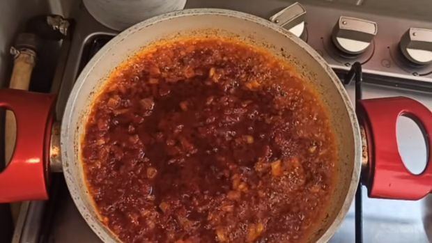 Komşularınız Antep usulü mercimek köftesi tarifi için sıraya girecek: Bir tadına bakan doyamıyor… - Resim : 2