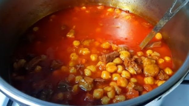 Nohut yemeğinin lokum gibi olmasını sağlayan teknik! Sabahtan akşama kadar hazırlık yapmaya son - Resim : 1