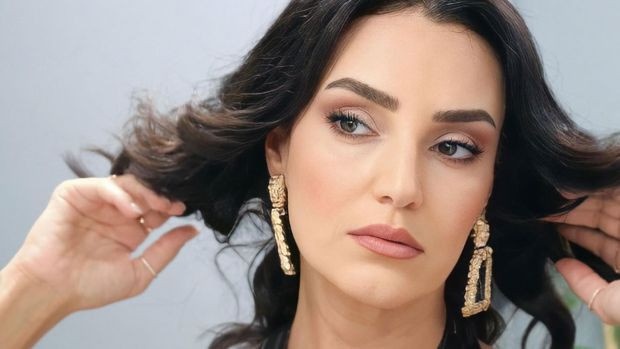 Şarkıcı Sevcan Orhan hastaneye kaldırıldı - Resim : 1