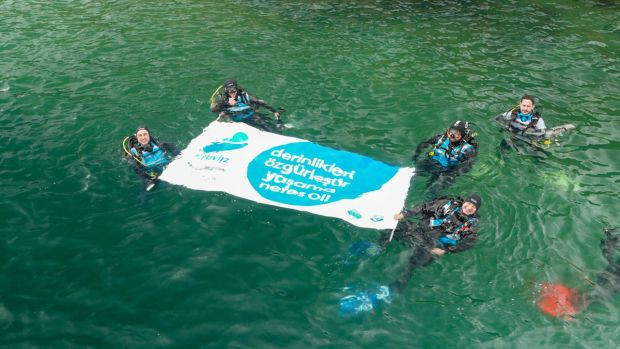 Mavi İz projesiyle deniz kirliliğine sanat dokunuşu - Resim : 2