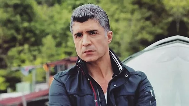 Özcan Deniz TV'de izleyince gözlerine inanamadı! Senaryosunu çalmışlar... - Resim: 1