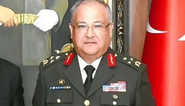 TSK'da sürpriz ayrılık: Orgeneral Kemal Yeni emekliliğini istedi - Resim : 1