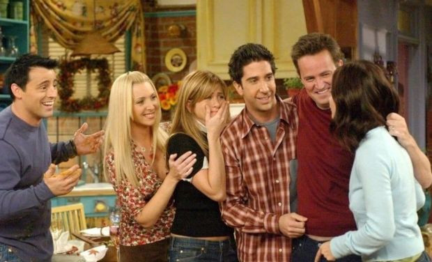 Friends yıldızı Matthew Perry son yolculuğuna uğurlandı - Resim : 1