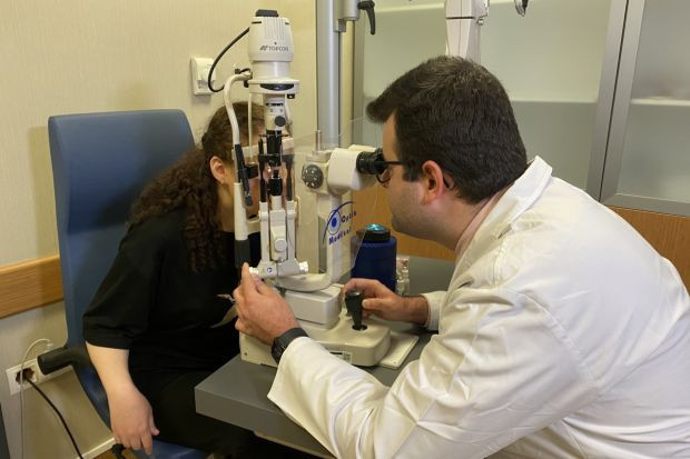 Uzmanlar uyarıyor: Sahte güneş gözlükleri tehlike saçıyor - Resim : 1