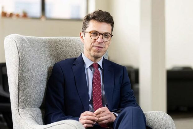 MIT&rsquo;li n&uuml;kleer bilim profes&ouml;r&uuml; Loureiro evinde silahlı saldırıyla &ouml;ld&uuml;r&uuml;ld&uuml; - Resim : 1