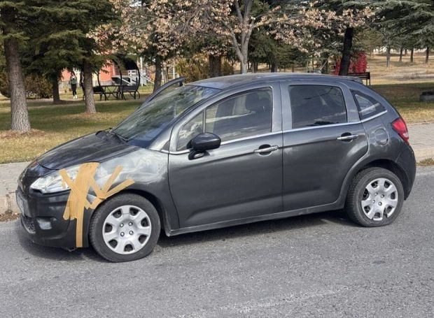 Üniversitede kadın cinayeti: Eski eşi fakültenin önünde katletti! - Resim : 1