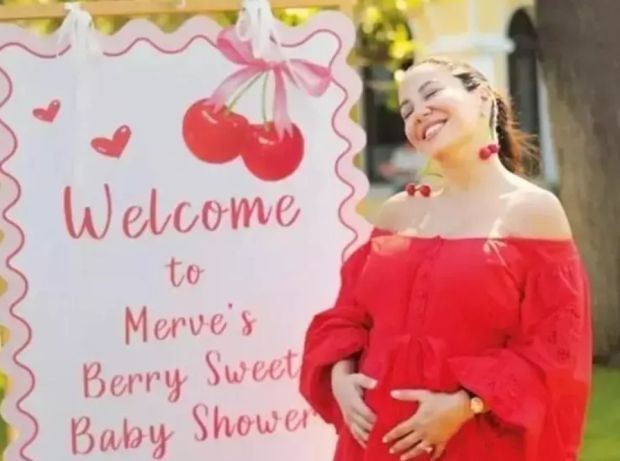 Sibel Can babaanne oldu! İşte torununa verdikleri isim - Resim : 2