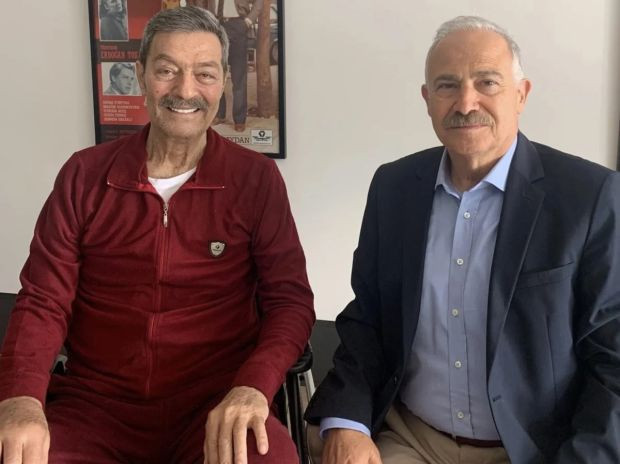 Aylardır tedavi gören Kadir İnanır'ın son hali ortaya çıktı - Resim : 1