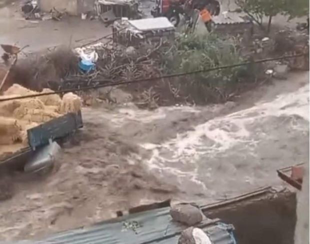 Meteoroloji'nin uyardığı çok sayıda ili sel vurdu: 1 kişi can verdi, 1 kişi ise kayıp - Resim : 4