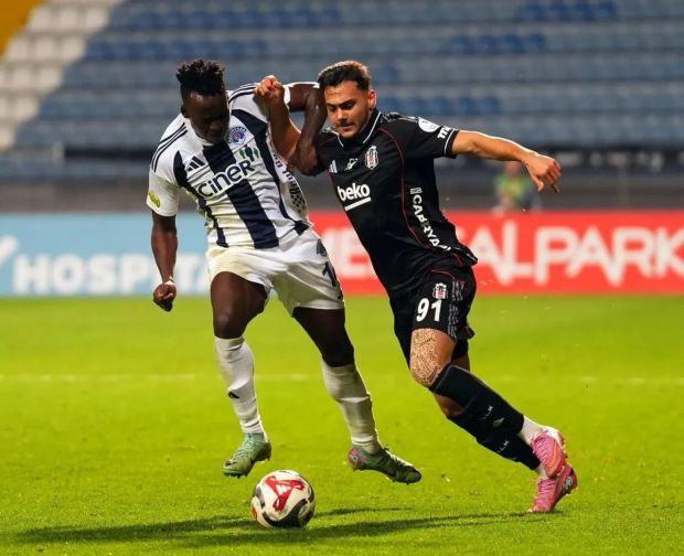 Beşiktaşlı futbolcunun ehliyetine el kondu: 163 km hızla radara girdi - Resim : 1