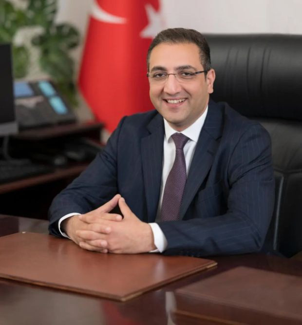 CHP'li 2 belediyeye r&uuml;şvet operasyonu: Belediye başkanları g&ouml;zaltında - Resim : 1