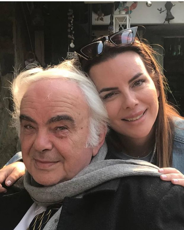 Ünlü tiyatrocu Enis Fosforoğlu yaşamını yitirdi - Resim : 1