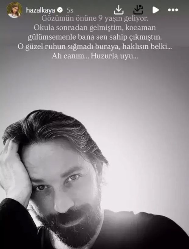 Tiyatrocu Yezdan Kayacan hayatını kaybetti - Resim : 1