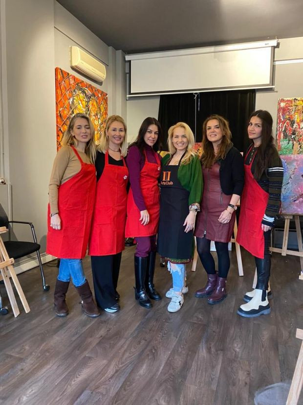 Kızılay, hayırsever kadınları sanatla buluşturdu - Resim : 3