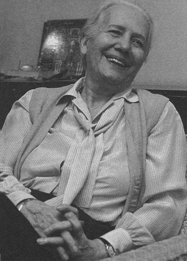 Peride Celal kimdir? Gecenin Ucunda kitabının yazarı Peride Celal’in hayatı ve eserleri... - Resim : 1