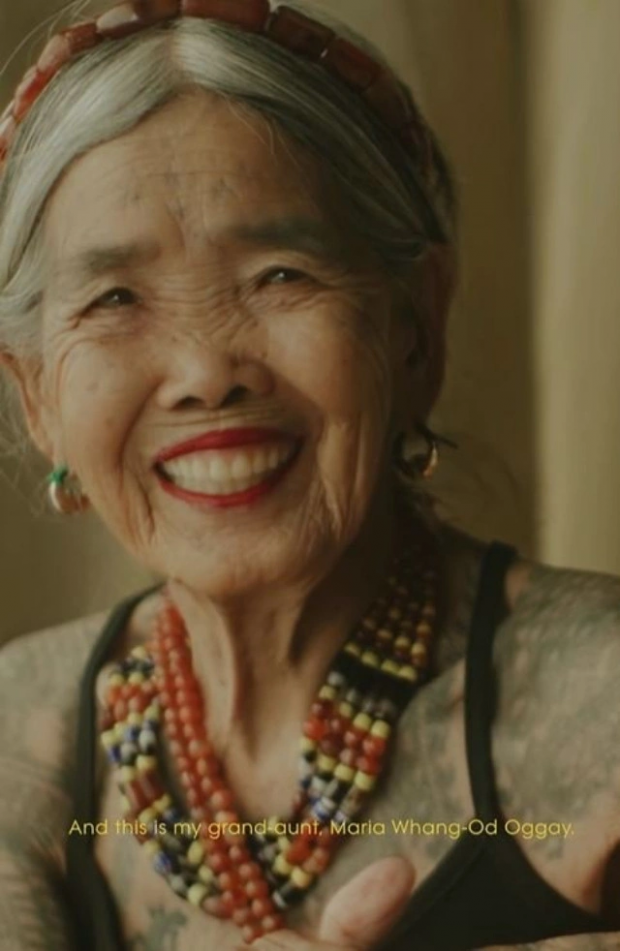 vogue 106 yaşındaki dövme ustasını kapak yaptı