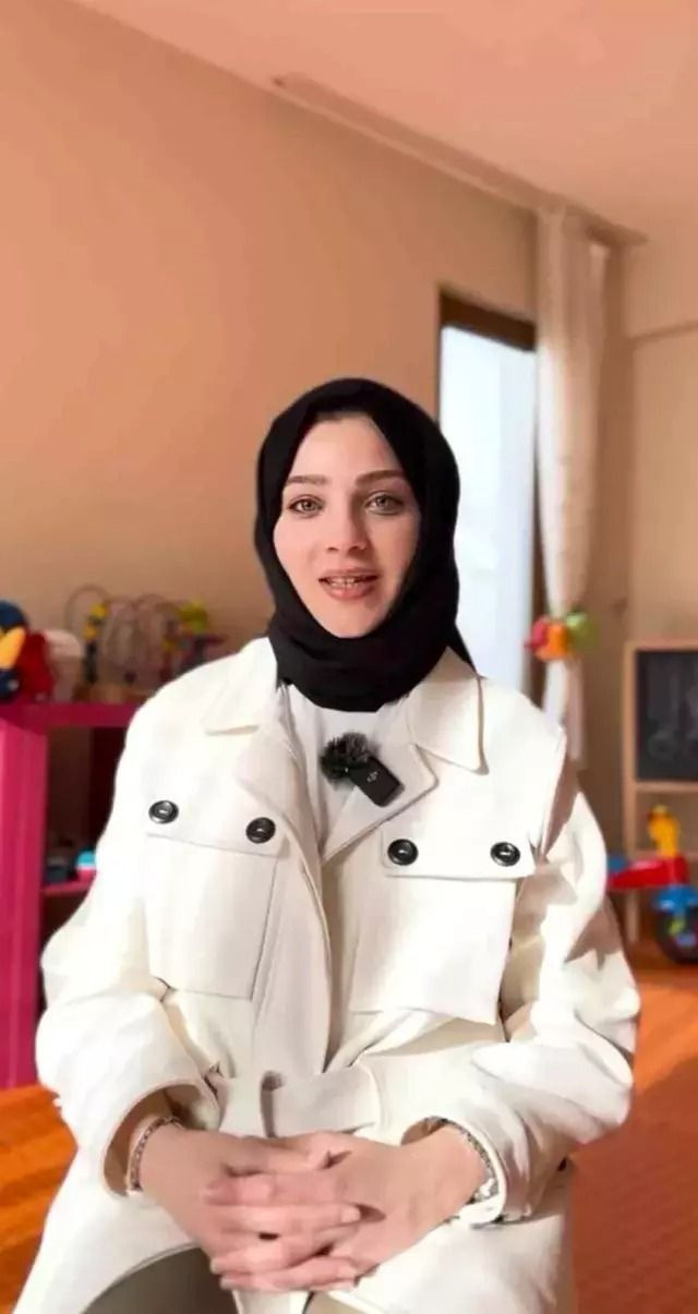 İşte Kerem Aktürkoğlu'nun gözlerden uzak tuttuğu sözlüsü: Geceden çok özel fotoğraflar! - Resim: 2