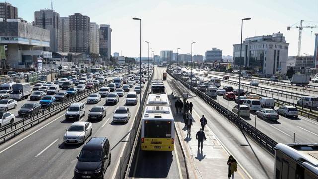 30 Ağustos'ta 3 ilde toplu taşıma ücretsiz