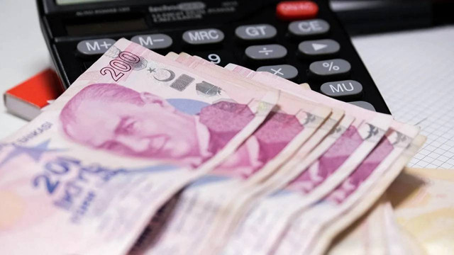 Emekli ve memurdan sonra gözler asgari ücrette! İlk ipucu geldi...