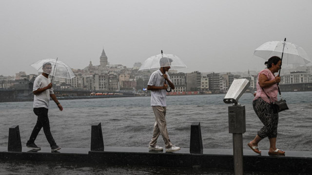 Meteoroloji’den kuvvetli yağış ve rüzgâr uyarısı: Doğu Karadeniz ve Ege dikkat!