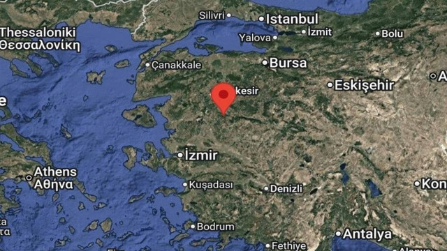Balıkesir'de peş peşe depremler!