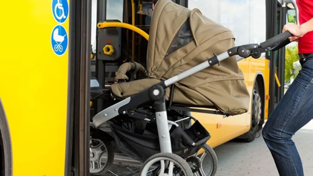 Toplu taşımada bebek arabasına getirilen kısıtlama kalktı