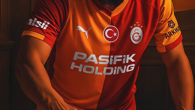 Galatasaray’ın genç yıldızı takımdan ayrıldı; Sözleşmesi 2028 yılına kadar devam ediyordu