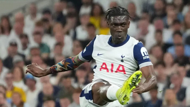 Galatasaray, Yves Bissouma ile anlaştı!