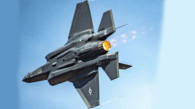 Hollandalı savunma bakanı: "F-35'leri iPhone gibi hackleyebilirsiniz"