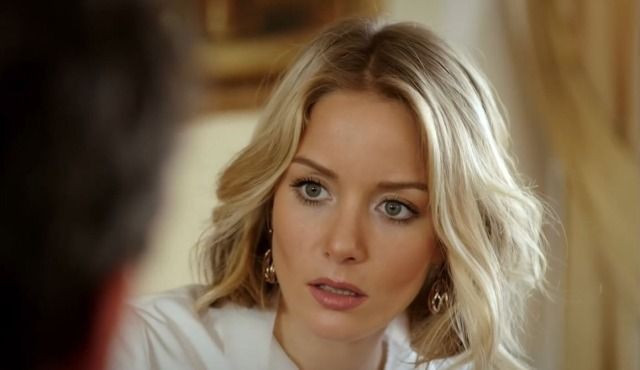 Ünlü oyuncu halk otobüsüne binerken görüntülendi: "Uzun zamandır işim yok" demişti - Resim: 2