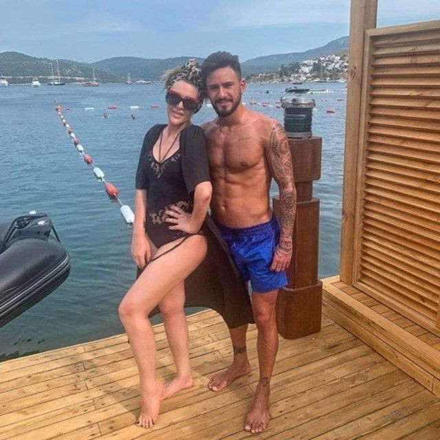 Selin Ciğerci ile Gökhan Çıra boşandı - Fotoğraf: 5