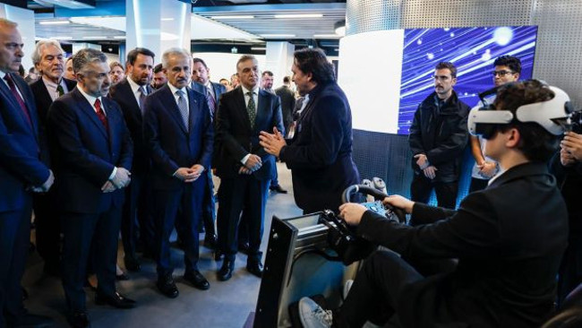 T&uuml;rkiye&rsquo;nin ilk ve en kapsamlı 5G deneyim merkezi: T&uuml;rk Telekom Teknoloji ve İnovasyon Merkezi a&ccedil;ıldı - Resim : 3