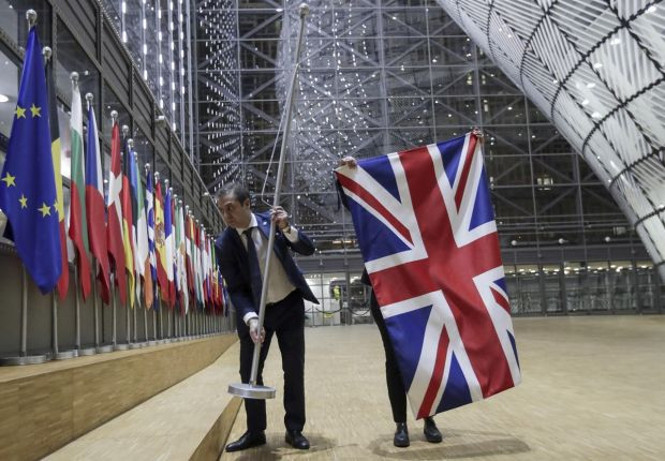 İngiliz bayrakları, AB kurumlarından indirildi! - Resim : 1