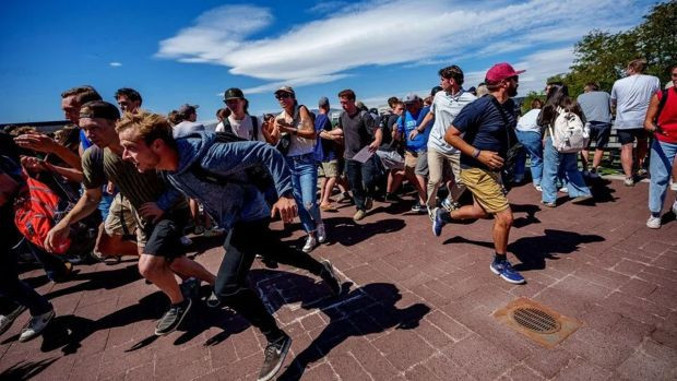 Trump destekçisi siyasi aktivist Charlie Kirk silahlı saldırıya uğradı! - Resim : 2