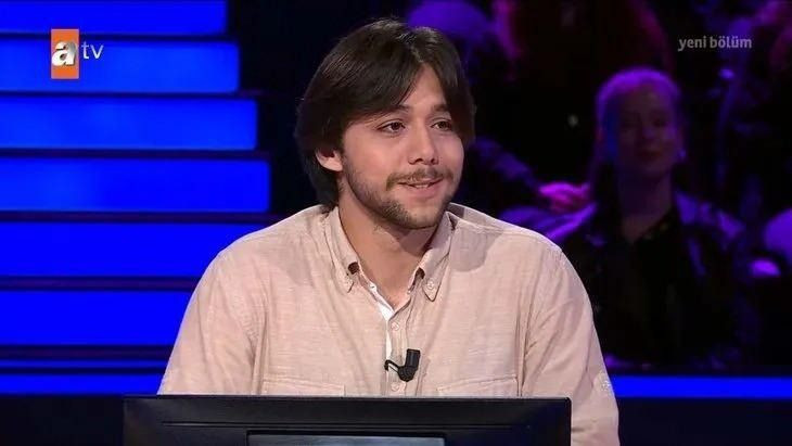 Milyoner'de geceye damga vuran Osmanlı sorusu! Sosyal medyada gündem oldu - Resim: 1