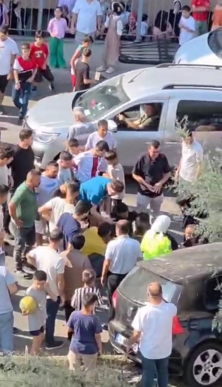 Refüjü aşarak demir korkuluklara çarptı - Resim: 3