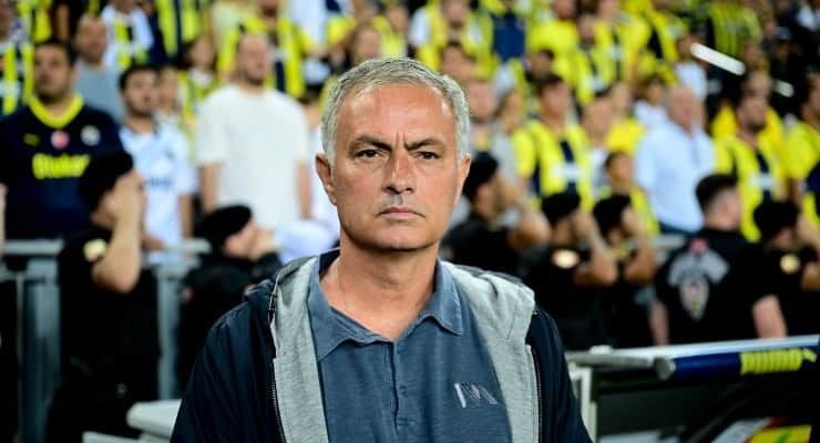 Fenerbahçe'de Mourinho sonrası plan ortaya çıktı: Acun Ilıcalı Beşiktaş efsanesiyle anlaştı iddiası! - Resim: 3