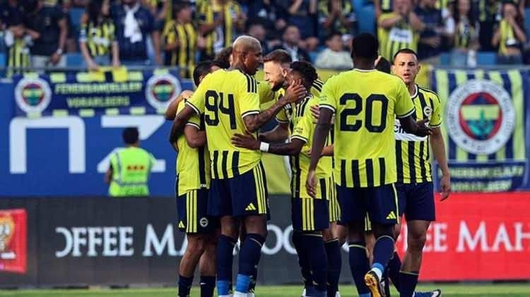 UEFA sıralaması güncellendi: Fenerbahçe'den Galatasaray ve Beşiktaş'a tarihi fark! - Fotoğraf: 32