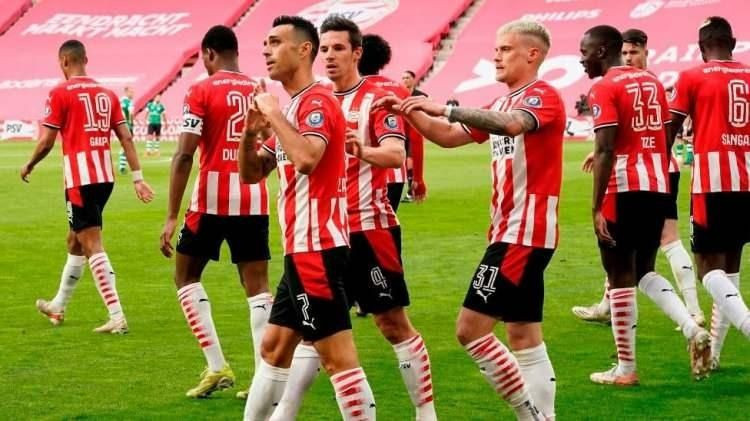 UEFA sıralaması güncellendi: Fenerbahçe'den Galatasaray ve Beşiktaş'a tarihi fark! - Fotoğraf: 25
