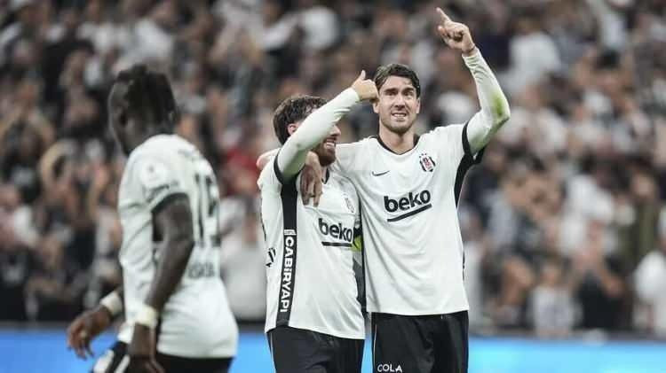 Süper Lig'in en iyi 11 futbolcusu belli oldu: Forvette iki süper yıldız - Fotoğraf: 12
