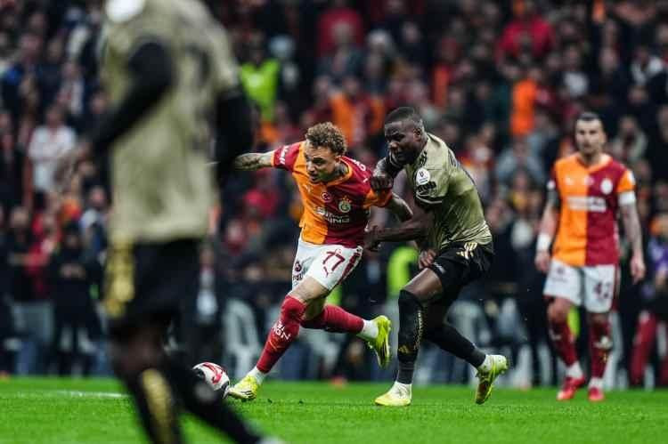 İşte G.Saray, F.Bahçe ve Trabzonspor'un maçları: Süper Lig'de zirve karıştı! - Fotoğraf: 3