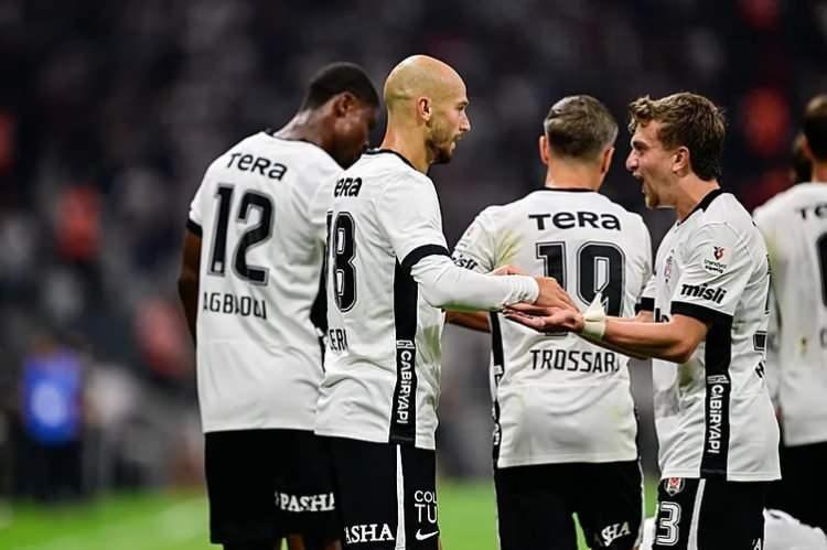 Süper bilgisayardan taraftarları çıldırtan tahmin: Süper Lig'de şampiyon kim olacak? - Fotoğraf: 11